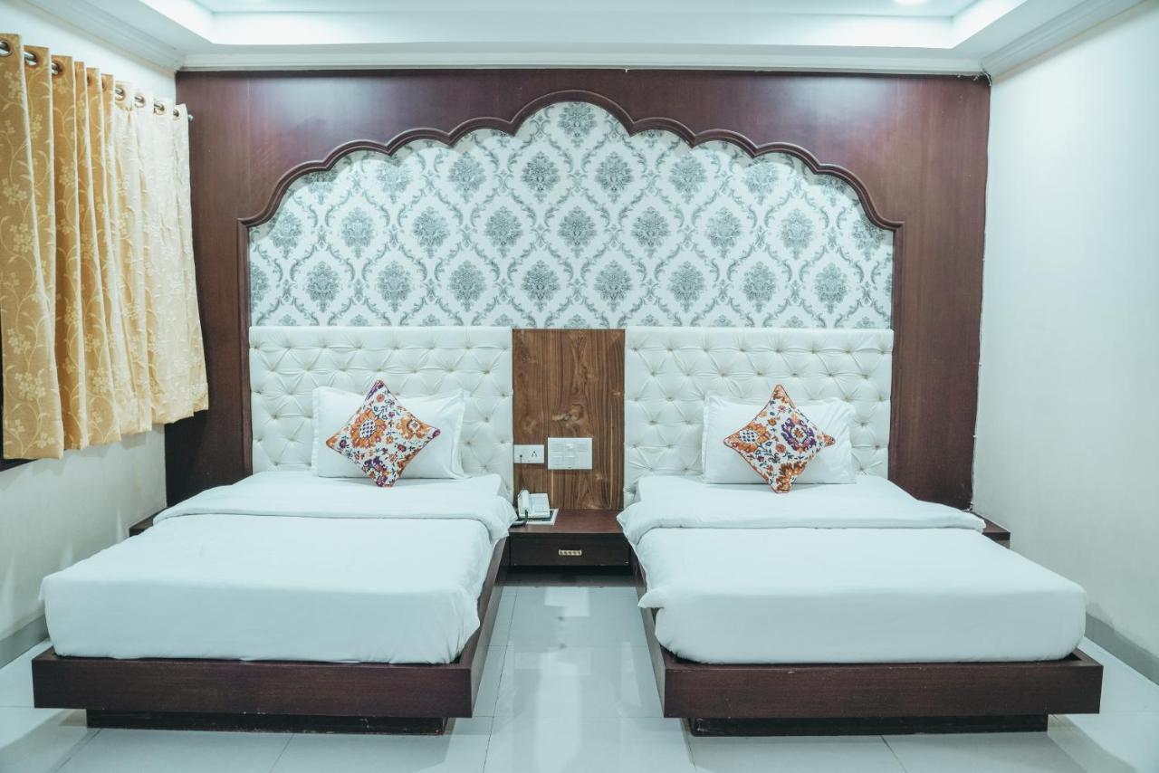 Hide-In Udaipur - A Lake View Boutique Hotel Экстерьер фото